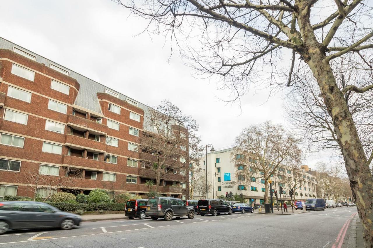 Sherborne Court Лондон